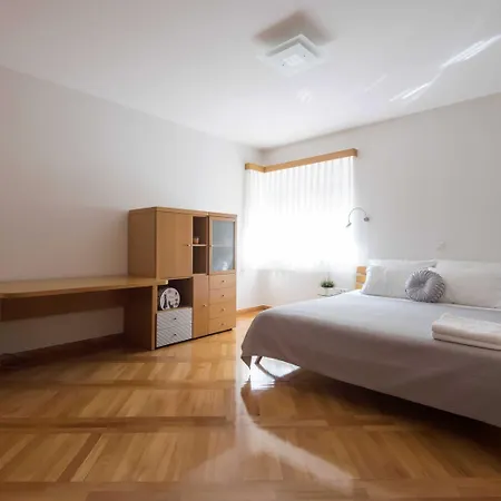 Seaside In With Swimming Pool Villa Zadar