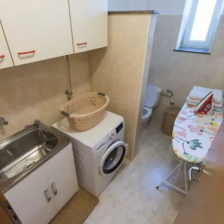 Villa Gorgeous Seaside In With Swimming Pool Zadar