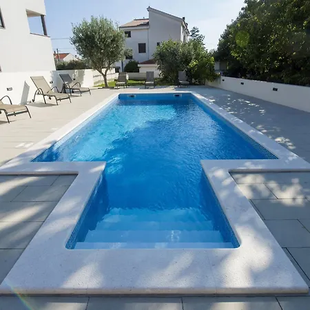 Vila Seaside In With Swimming Pool Zadar