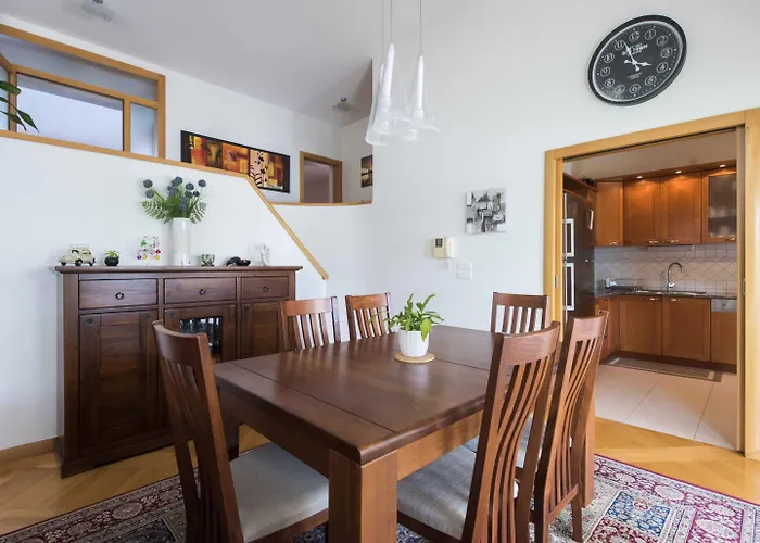 וילה Seaside In With Swimming Pool זאדאר